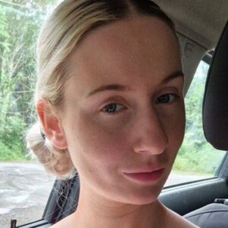 Cutie Emy star high quality photo