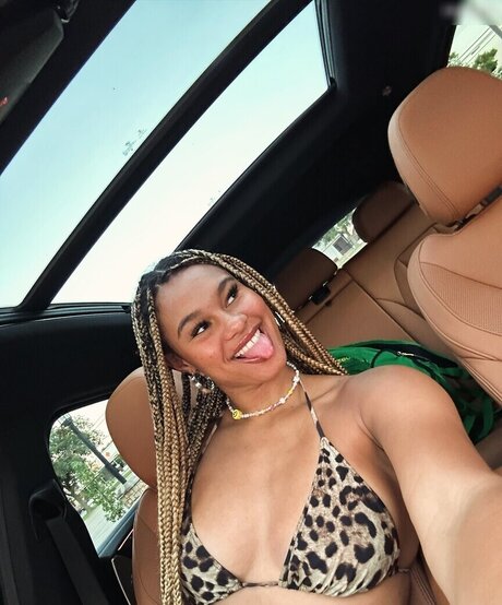 Satou Sabally free pornstar picture