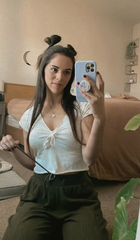 imamethystt star art photo