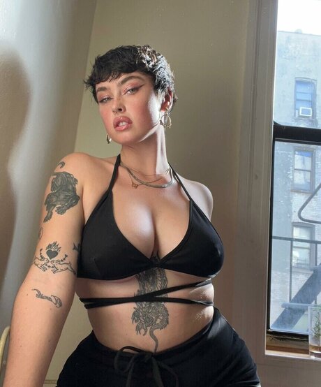 motherbimbo pornstar erotic gallery