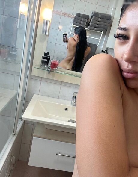 Tr yaz perfect model pic