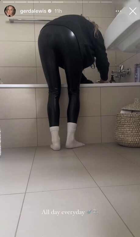 Gerda Lewis star best image