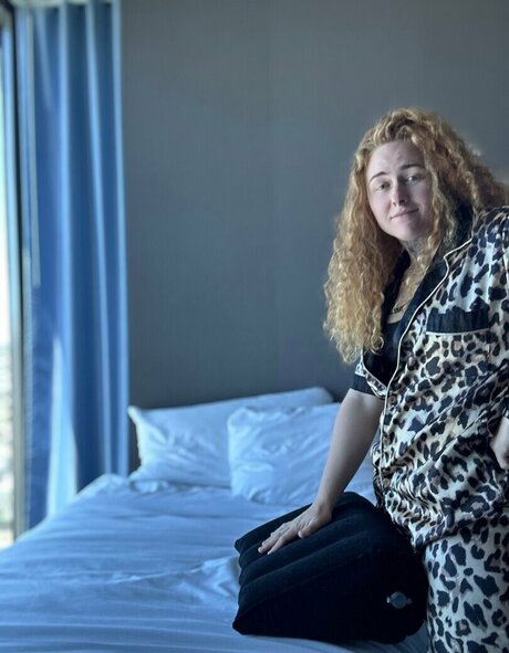 Camrynn Karrot model high quality img