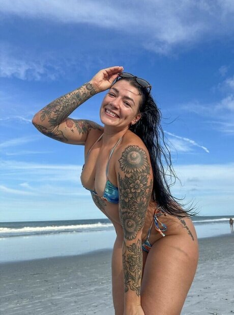 Hopemfnoe sexy actress image