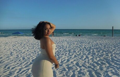 Themillieelise xxx model gallery