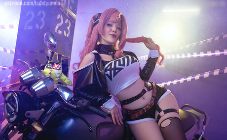 Lada Lyumos top model pic