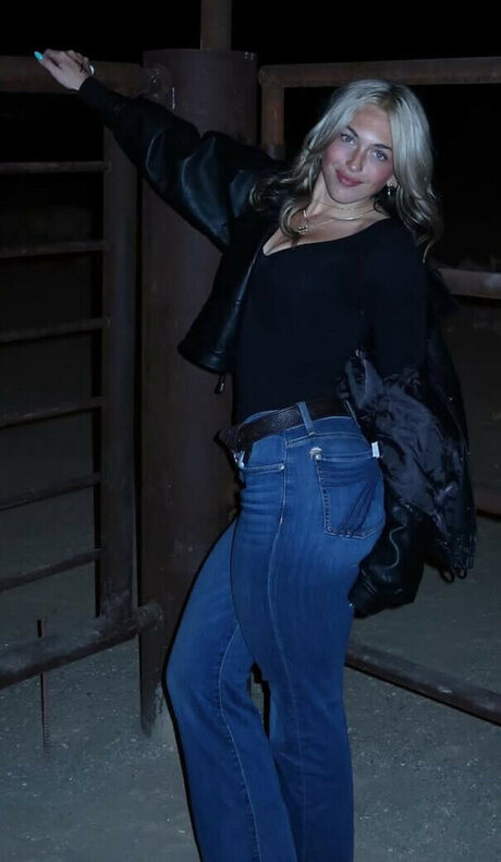 Jordan Blue pornographic model image