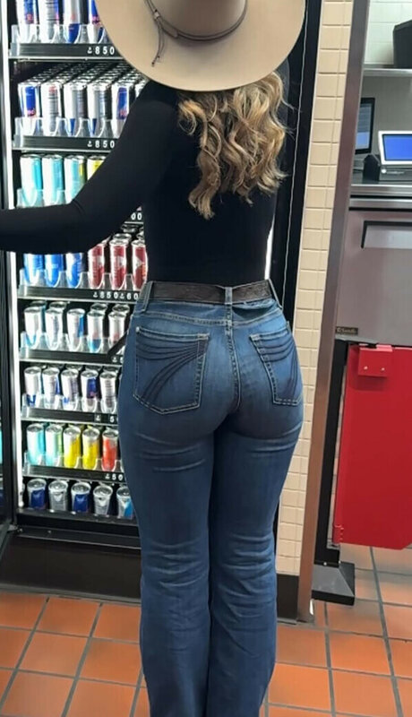 Jordan Blue pretty actress archive