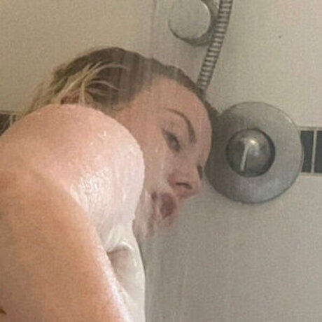 Bethanie anne star naked pic