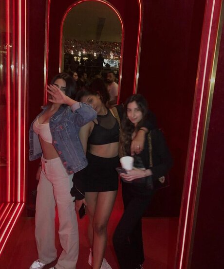 Pakhi Gadh pornographic star picture