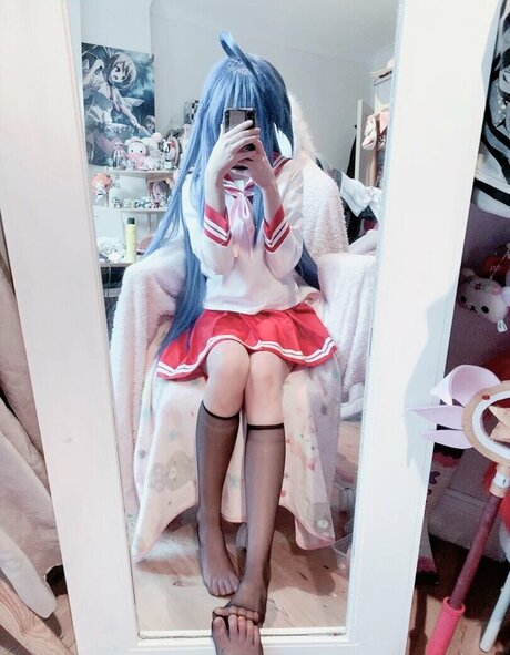 nadecola9 hot actress img