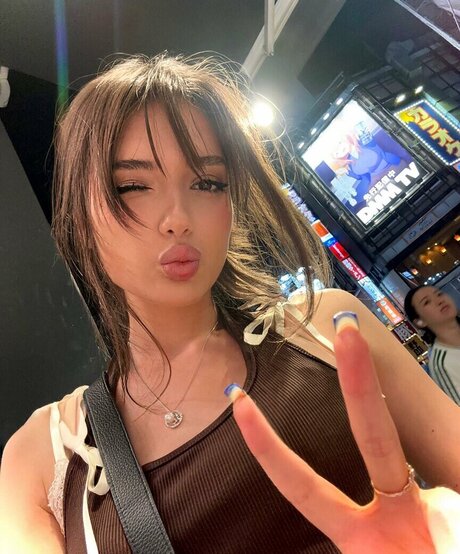 mildixs pornstar perfect photo