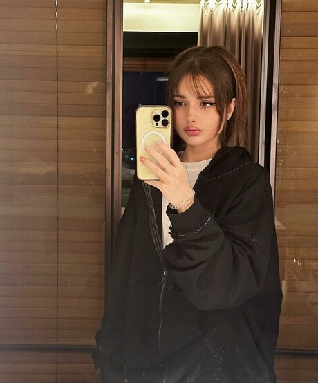 mildixs star high quality photos