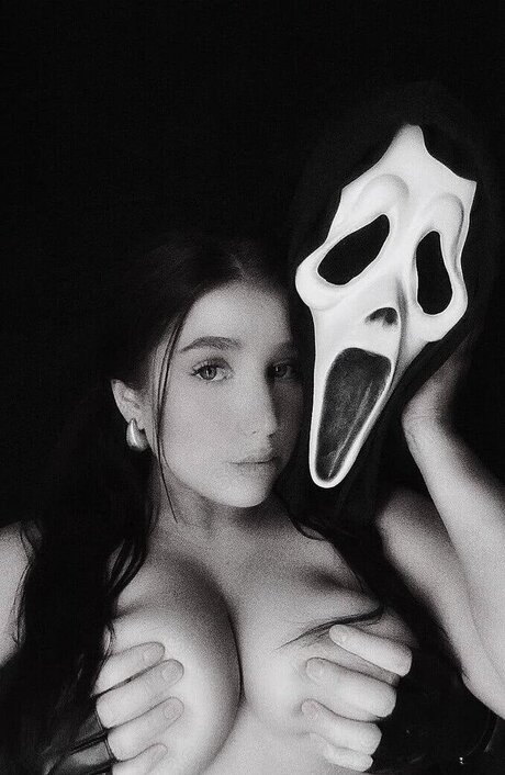 TylaASMR nice actress picture