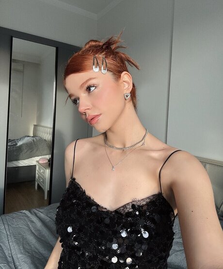 sumruozdenn high quality pornstar images