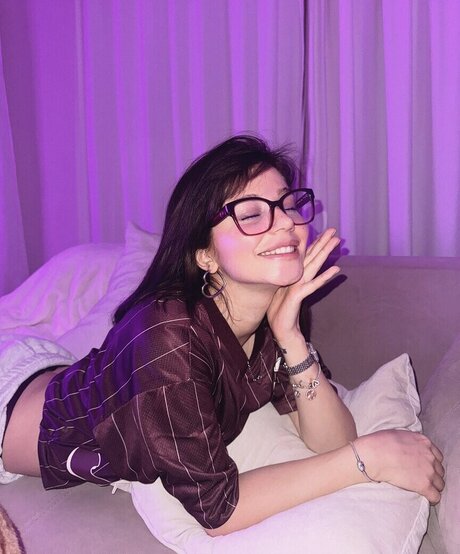 sumruozdenn star porn photos