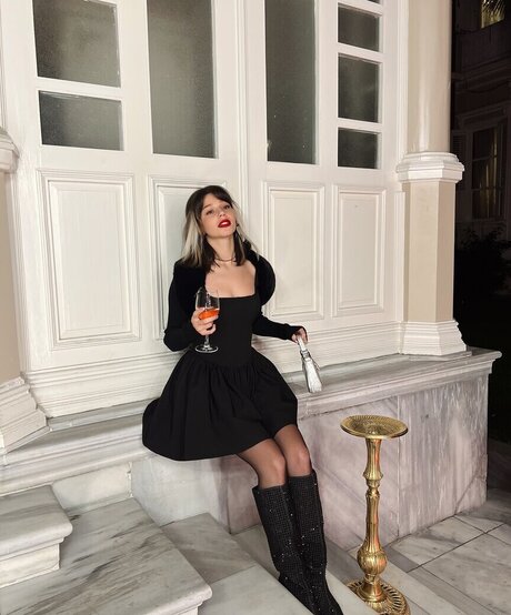 sumruozdenn model pretty picture