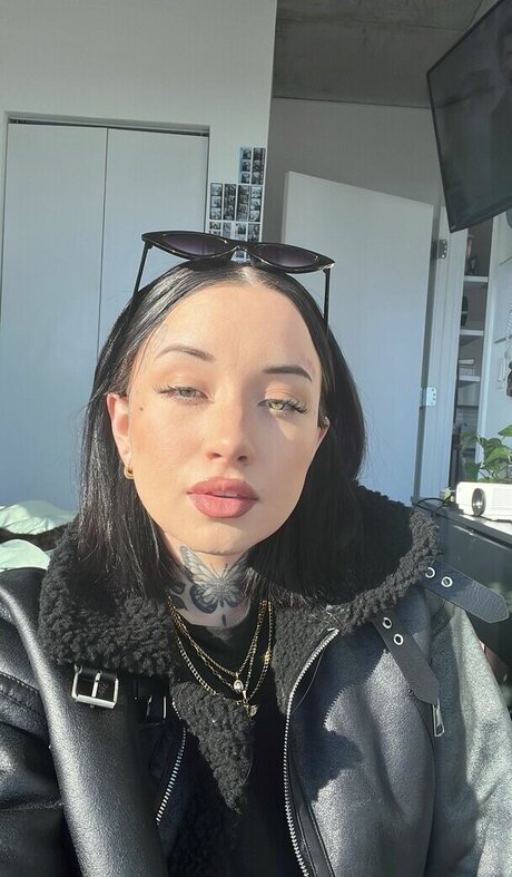 Cassidie Cottone hd star photos