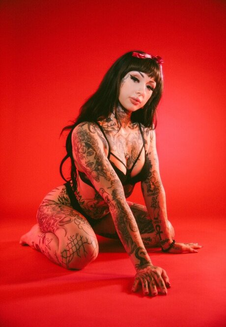 yourlilangeldoll hot model img