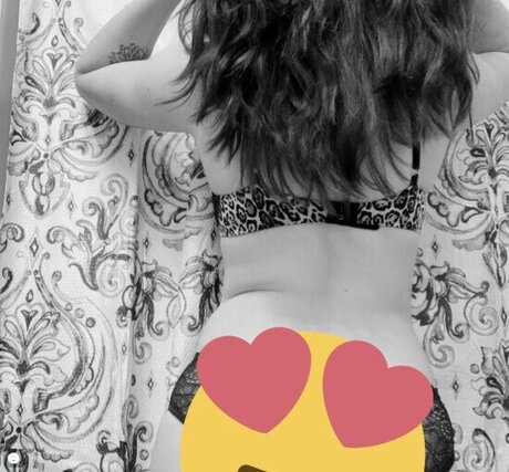 Coffeeslay sexy pornstar pic