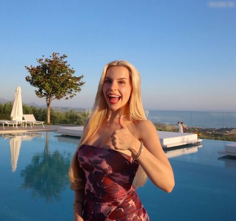 Lucia Leona pornstar hot pics