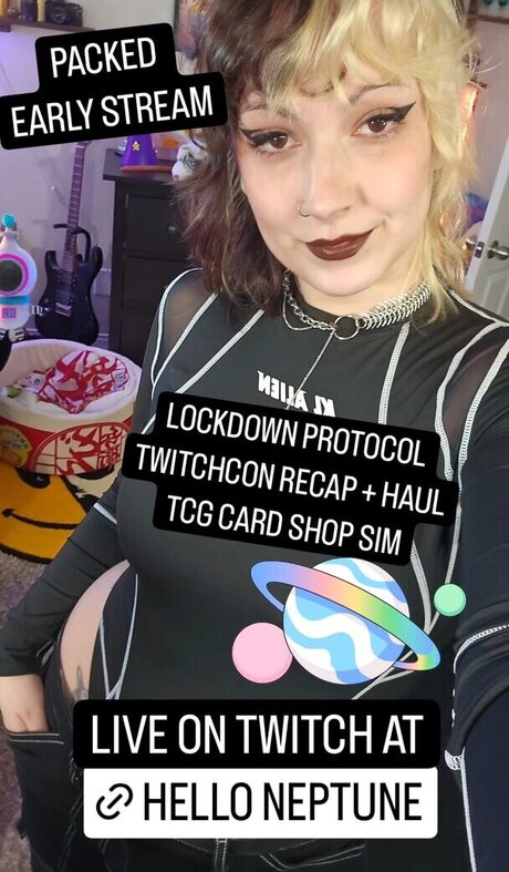 Helloneptune sex model photo