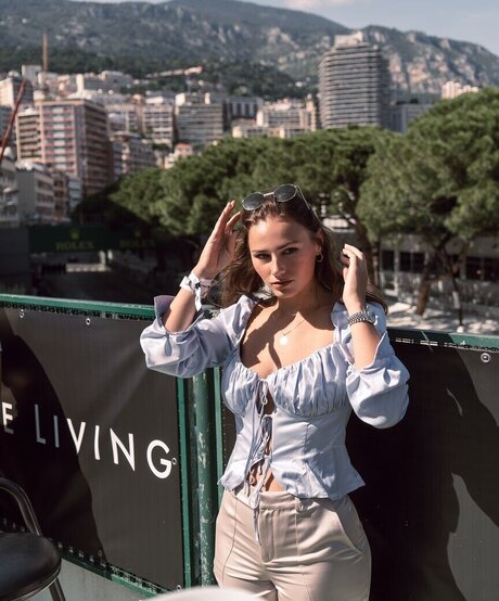 Puck Moonen model perfect image