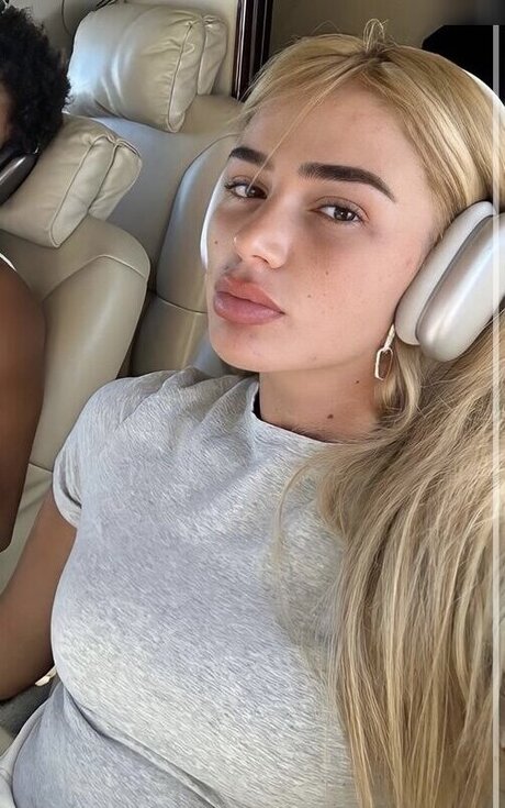 Loredana Zefi sex actress pics