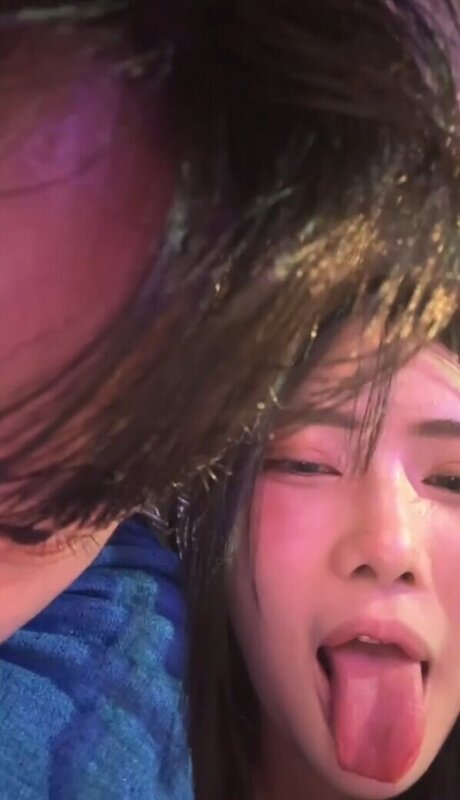 ehxoehlstkfka0 model perfect pic