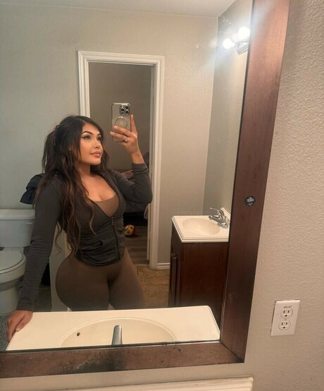 Melissamariee 11 11atm exclusive pornstar image