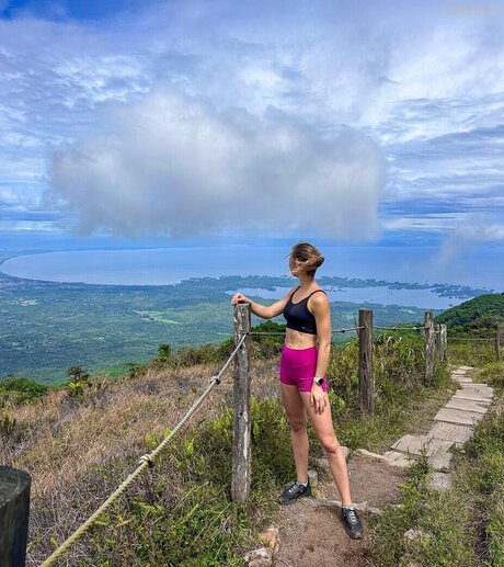 schokolove_ hot model image