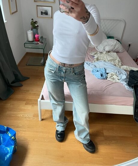 VICKY wasmachtvicky beautiful pornstar pic