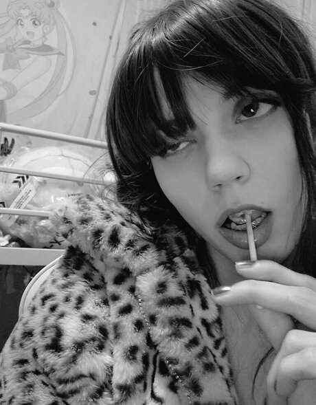 Ariel Harris sexy pornstar photo