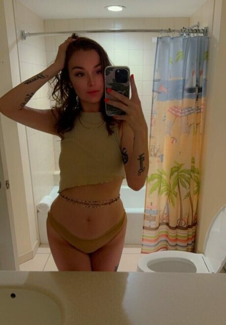 thereallmissvee pornstar perfect pic