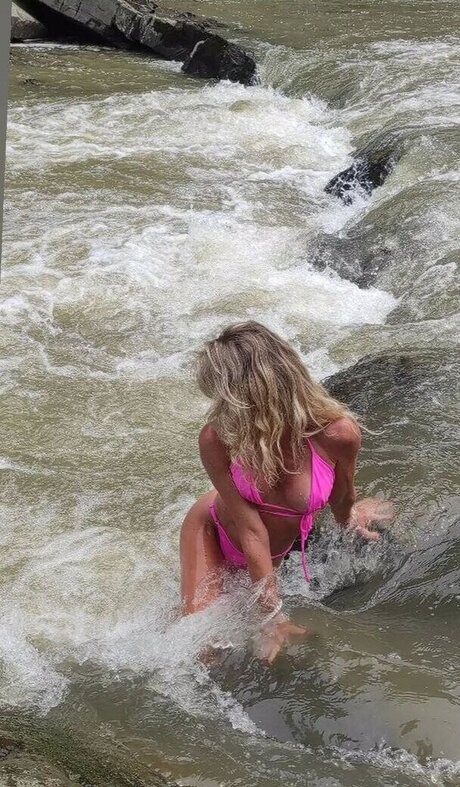 marianna__happy pornographic star image