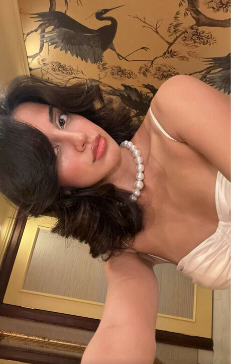 Melody Oz model nudes archive