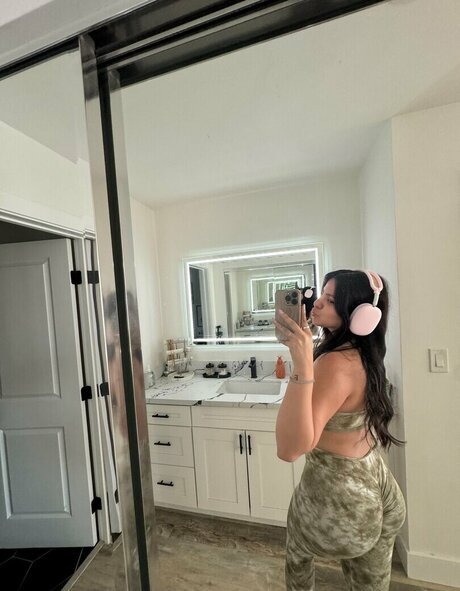 Jackie Figueroa erotic star pic