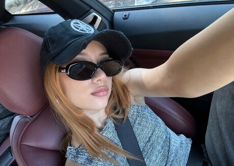 Megan Skiendiel star sexy archive