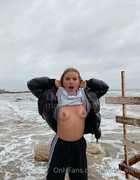 Mira David pornstar naked pictures