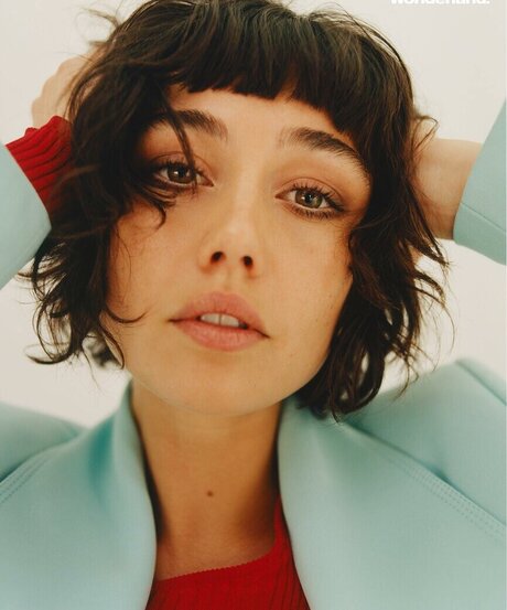 Sydney Chandler nudes star photos