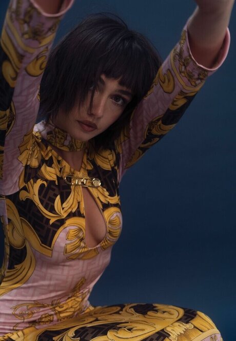 Sydney Chandler high quality model galleries