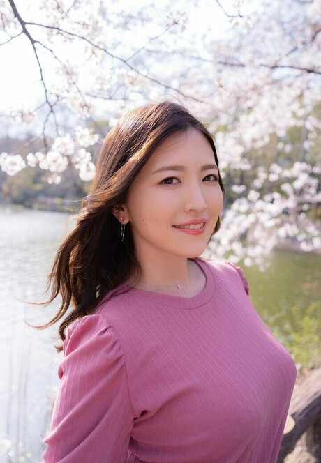 Kinoshita Ririko model sexy pictures