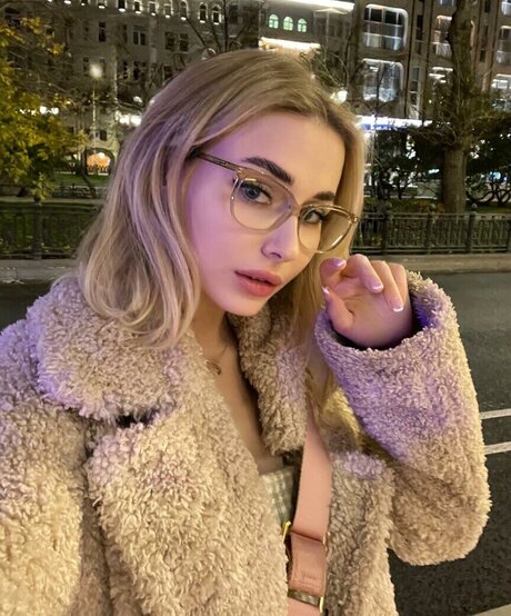 GloriaMatvien top pornstar galleries