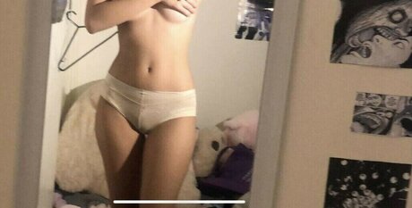 Mimi Tran perfect pornstar galleries