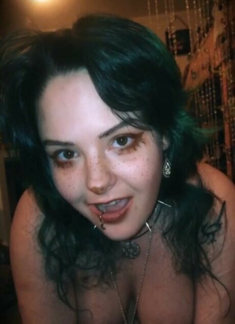 Pinegreentea sexy star photos