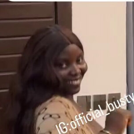 Busty Vivian free model archive