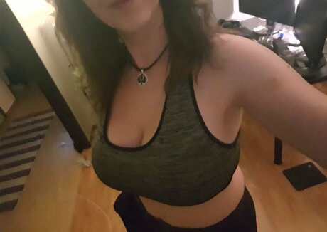 Hwmilf erotic actress image