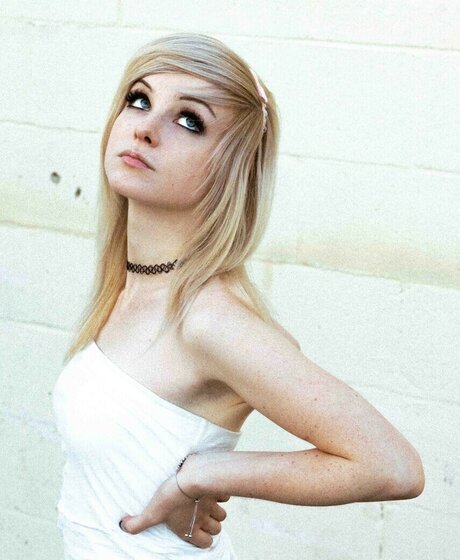 Shauna Dean Cokeland best model galleries