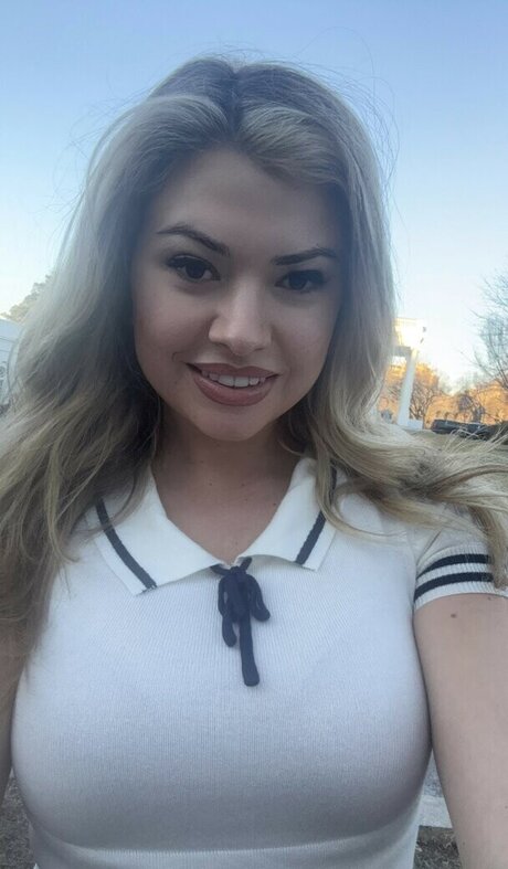 Natalie Winters top pornstar photo