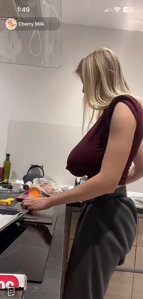 evelinxrose sexy actress images